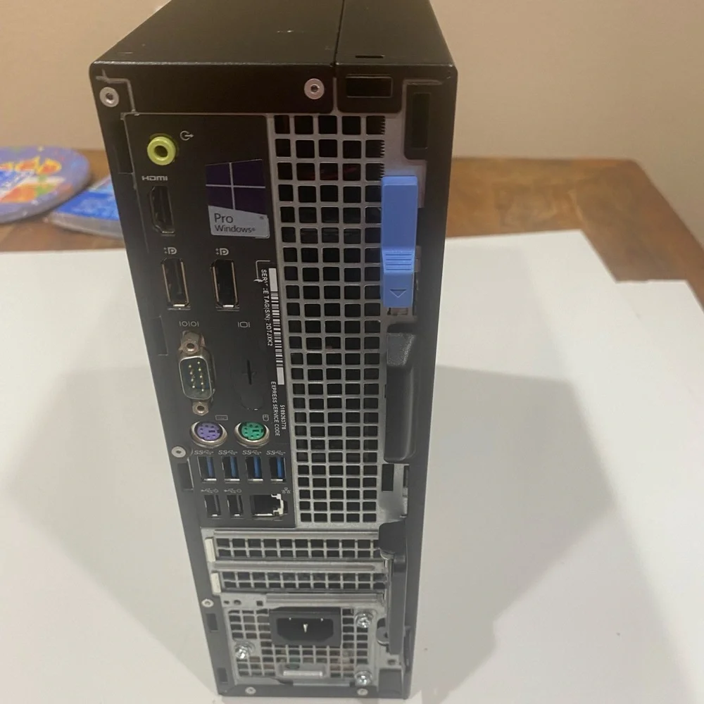Dell 7050 Intel Quad Core i5 Windows 11 Pro system 250 GB SSD 1TB HD WIFi DVD